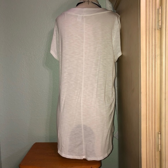 Old navy Beautiful top - Picture 3 of 6